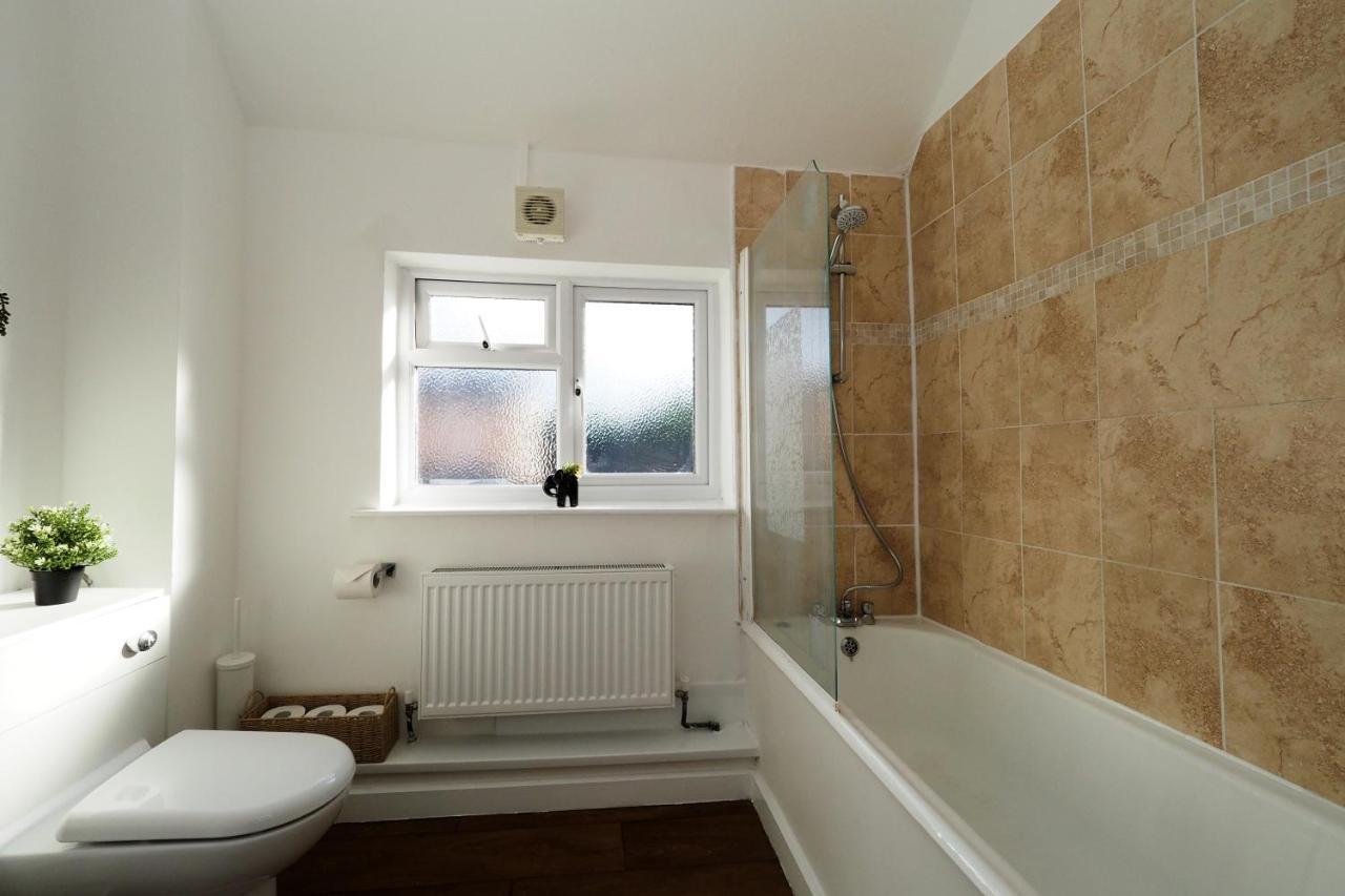 Home In Wellesbourne - Contractors - Families - Reduced Rates Kültér fotó