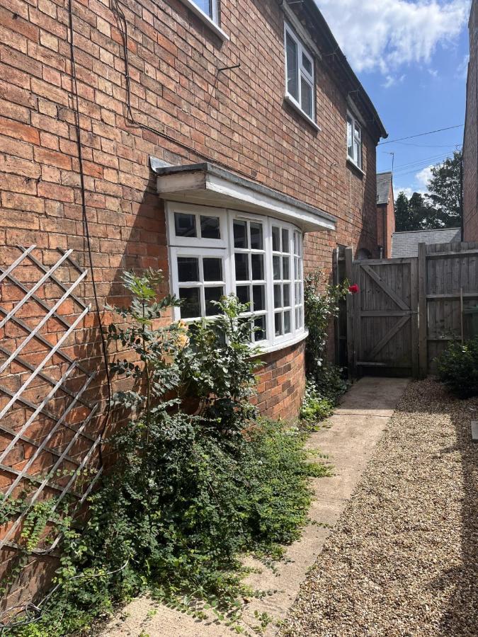 Home In Wellesbourne - Contractors - Families - Reduced Rates Kültér fotó